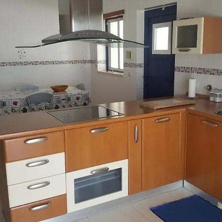 Holiday home Blue House - Leiria, Entre Fatima E Nazare *