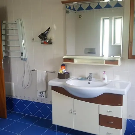 Holiday home Blue House - Leiria, Entre Fatima E Nazare *